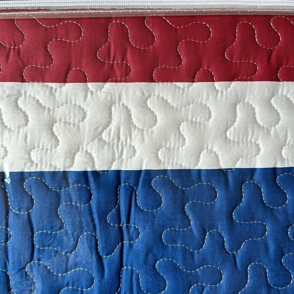 Hotel at home King 3pc Quilt set Red White and Blue Stripes